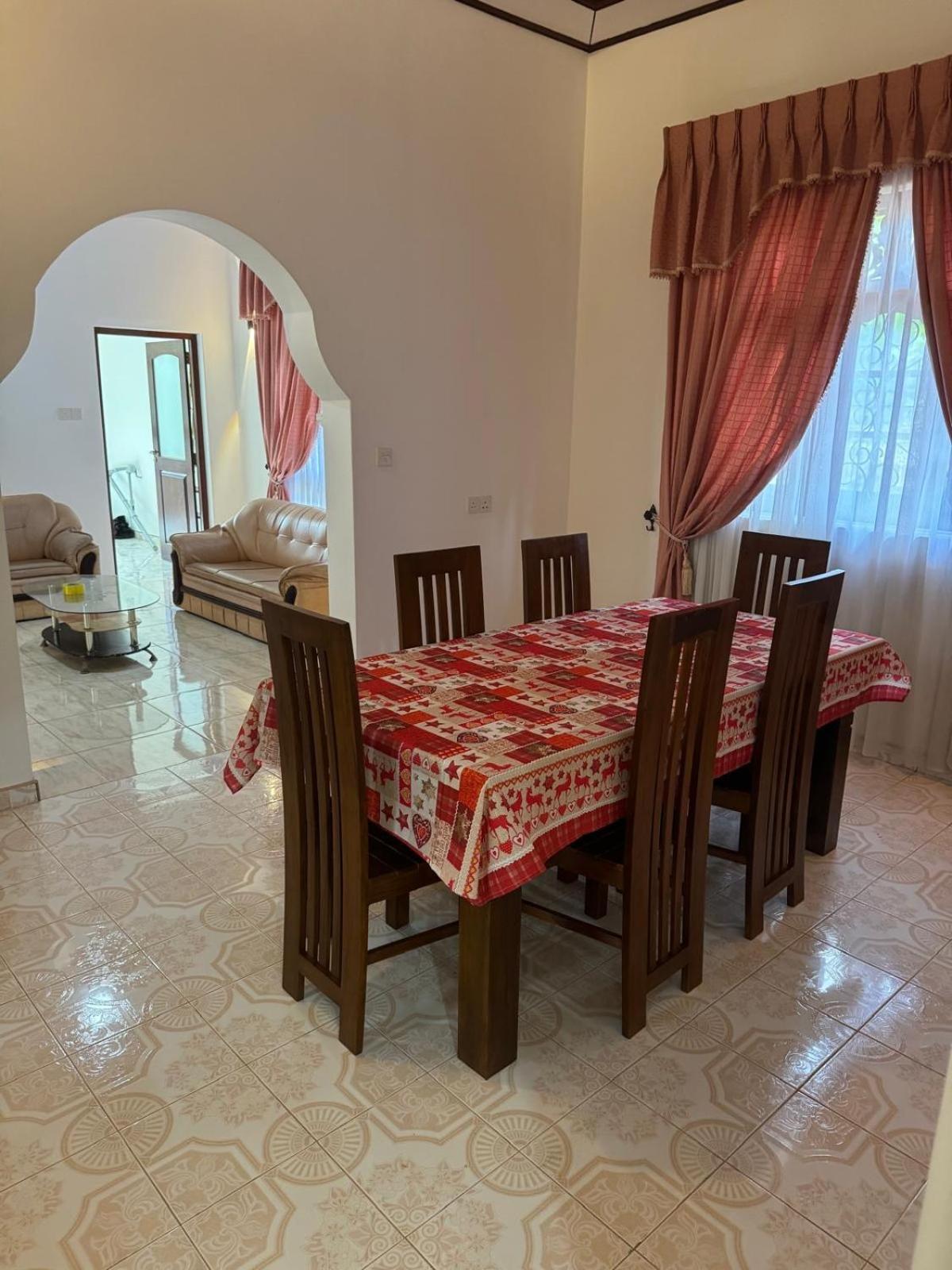 Rehara Villa Маравила Екстериор снимка